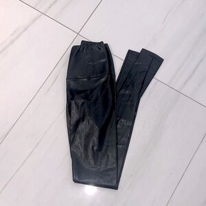 Aritzia Wilfred Black Faux Leather Pants XS